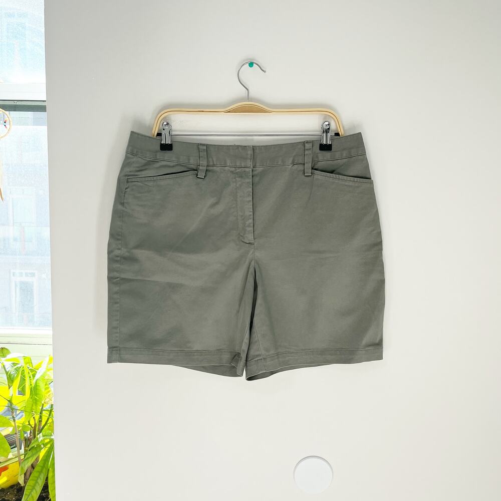 NEW Lands' End Green Cargo Shorts Size 12